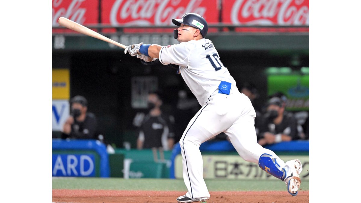 山川穂高　森友哉　バット 西武】森友哉、山川穂高、呉念庭が3者連続弾で首位ソフトバンクと0差