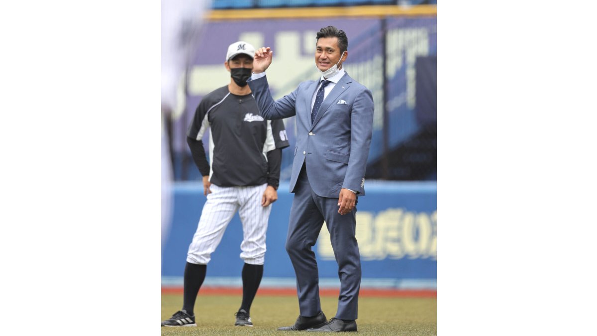 ロッテ】黒木知宏1軍投手コーチが練習視察 佐々木朗希と対面「ボール