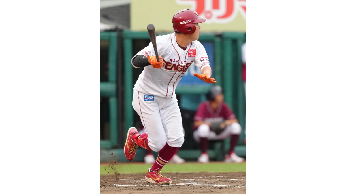 祖父は高校野球の元名将 楽天・渡辺佳明が敬老の日に「感謝」の逆転V