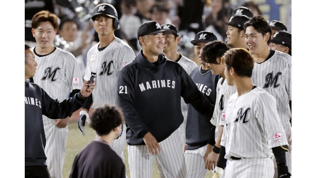 ロッテ・吉井監督、最終戦セレモニーで「結果は全て私の責任」、「今日