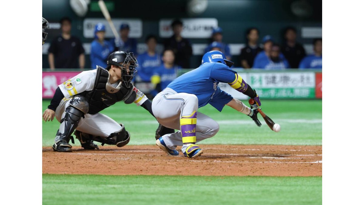 早いもの勝ち　希少　レア　新庄剛志　スパイク　新庄　5 黒　オレンジ　26センチ featured_image.jpg