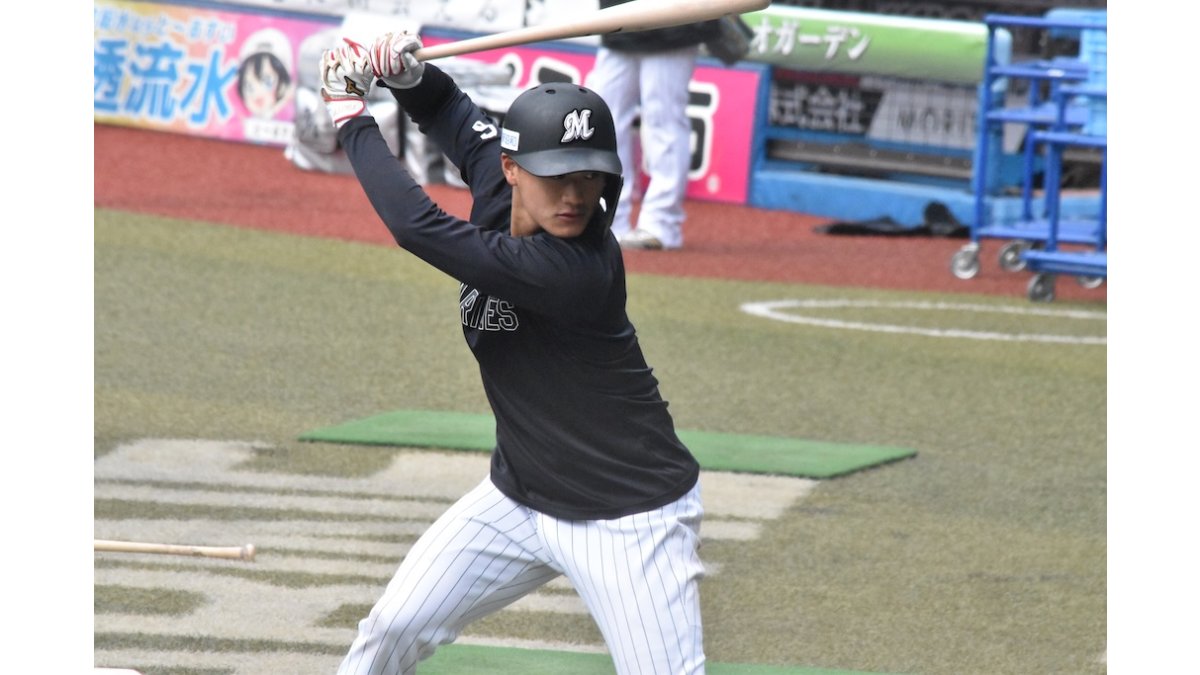 千葉ロッテマリーンズ 西川史礁 支給品バッティングウェア ロッテ・西川史礁「今日はバッティングが良かった」、「継続できるよう