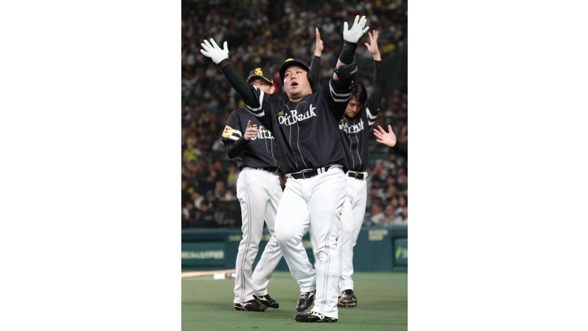 日本シリーズ】ソフトバンク・山川穂高、豪快先制ソロ！「王手をかけ