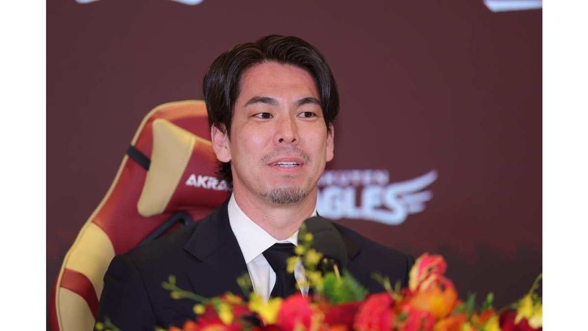 楽天】日米通算165勝の前田健太が入団会見 背番号は18に決定｜パ