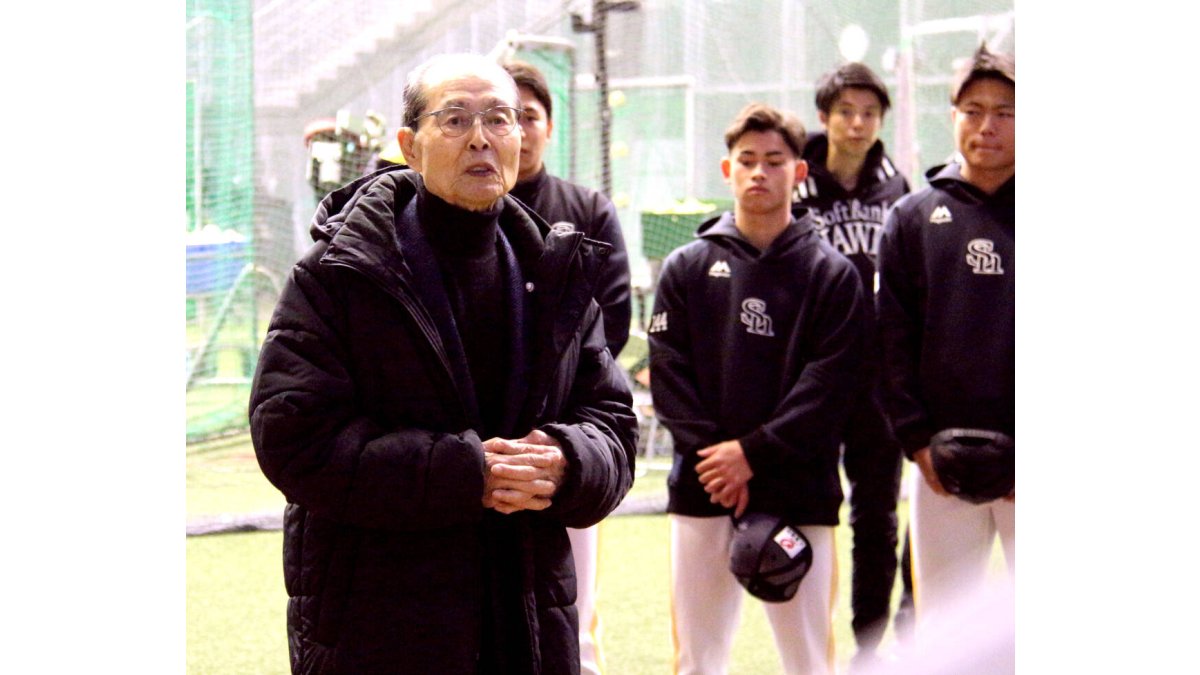 ソフトバンク】王貞治会長「遠慮はいらない」オールホークスで競争促す