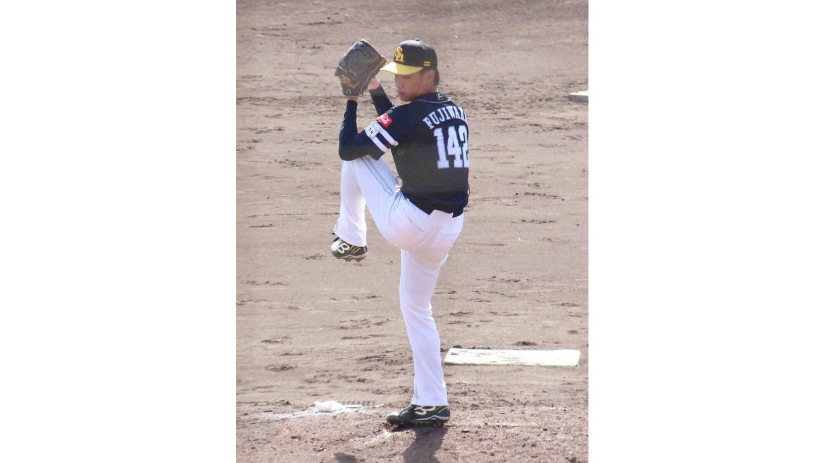 ソフトバンク】育成の20歳右腕が紅白戦でMAX155キロの衝撃の快