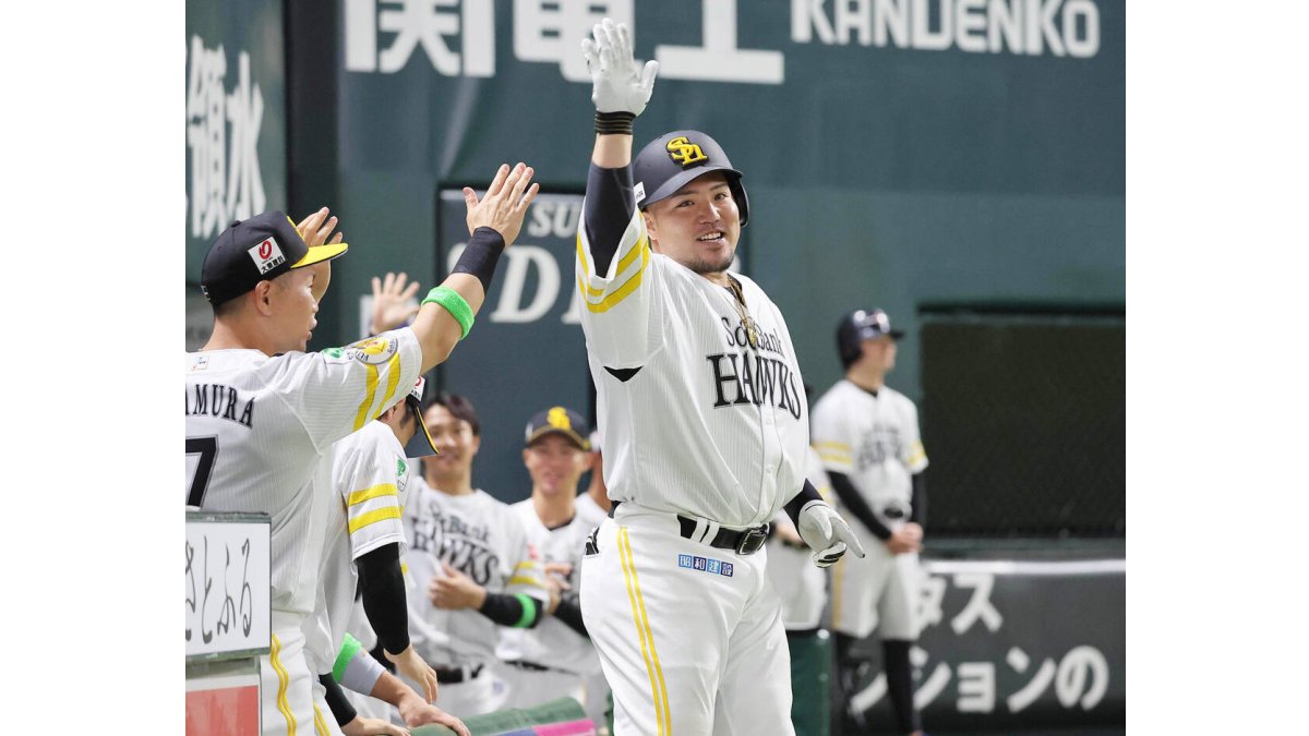ソフトバンク】山川穂高が今季第1号の同点弾！バット放り投げ、自軍