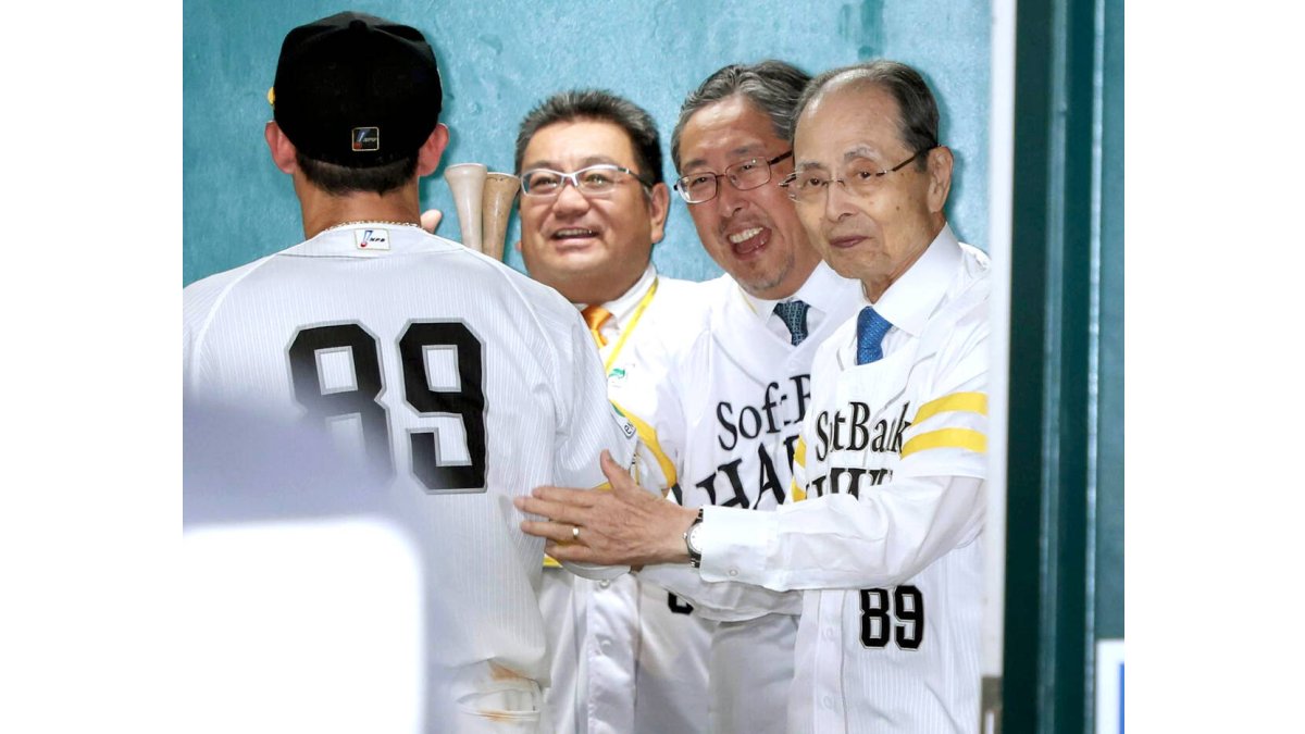 ソフトバンク】秋山幸二氏、工藤公康氏、井口資仁氏らが王貞治球団会長