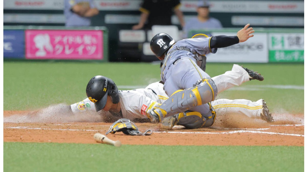 すべりこみ　野村勇選手　ルーキー時　レア　ソフトバンクホークス　靴べら　バット ソフトバンク】野村勇の”神ヘッスラ”で交流戦10度目Vへ前進