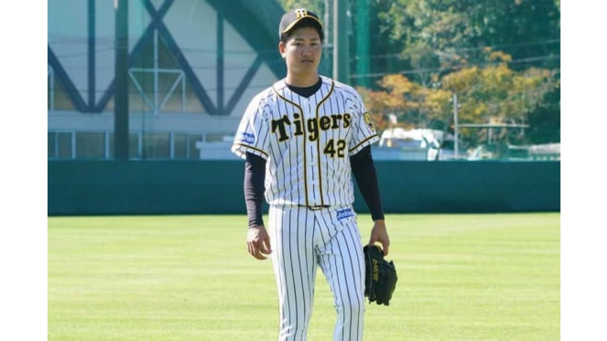 オリックスバファローズ 西勇輝 トレーニングジャケット NPBマーク 実