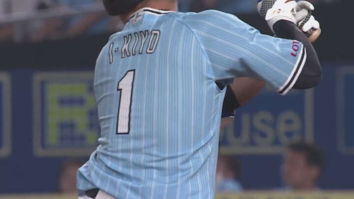 千葉ロッテ清田育宏がサヨナラ打！ 楽天は山崎剛がプロ初本塁打も惜敗