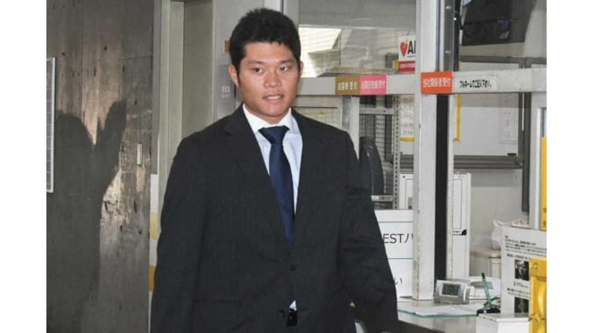 エ*ン様 江川智晃 実使用 スパイク ソフトバンクホークス 証明書付き 支給品 鷹が日本S中に4選手に戦力外通告 江川、美間は引退へ、市川、岡本は