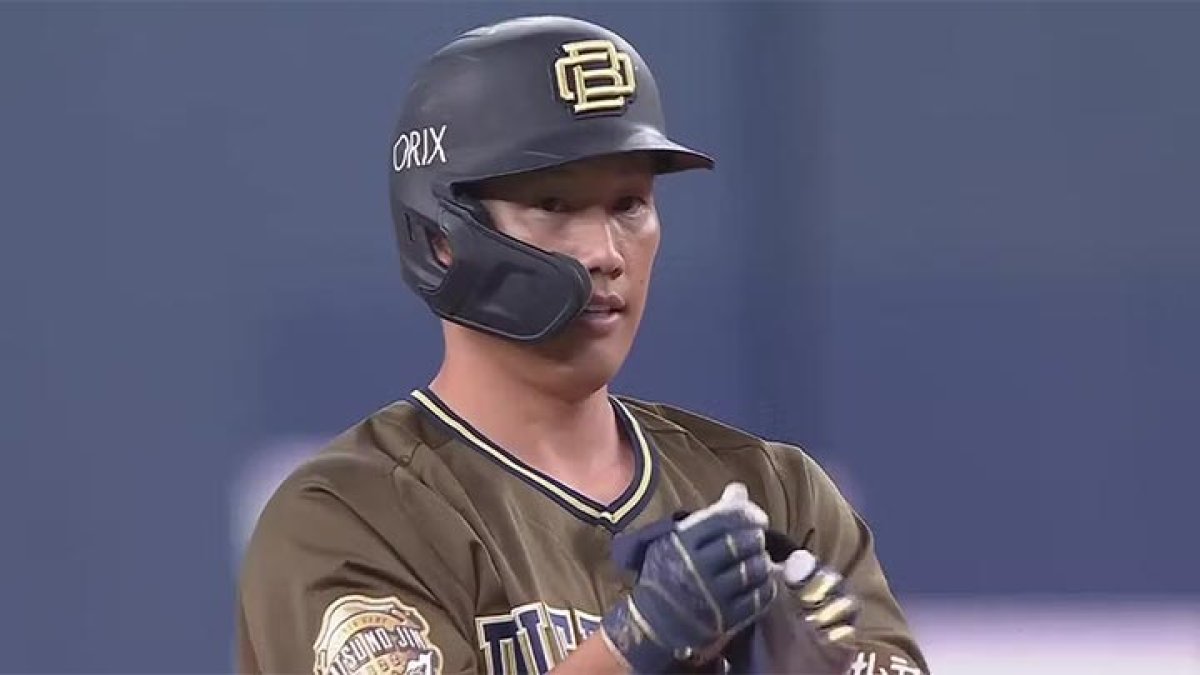 オリックスバッファローズ　プロコレクション品　ヘルメット　吉田正尚 オリックスバッファローズ プロコレクション品 ヘルメット 吉田正尚