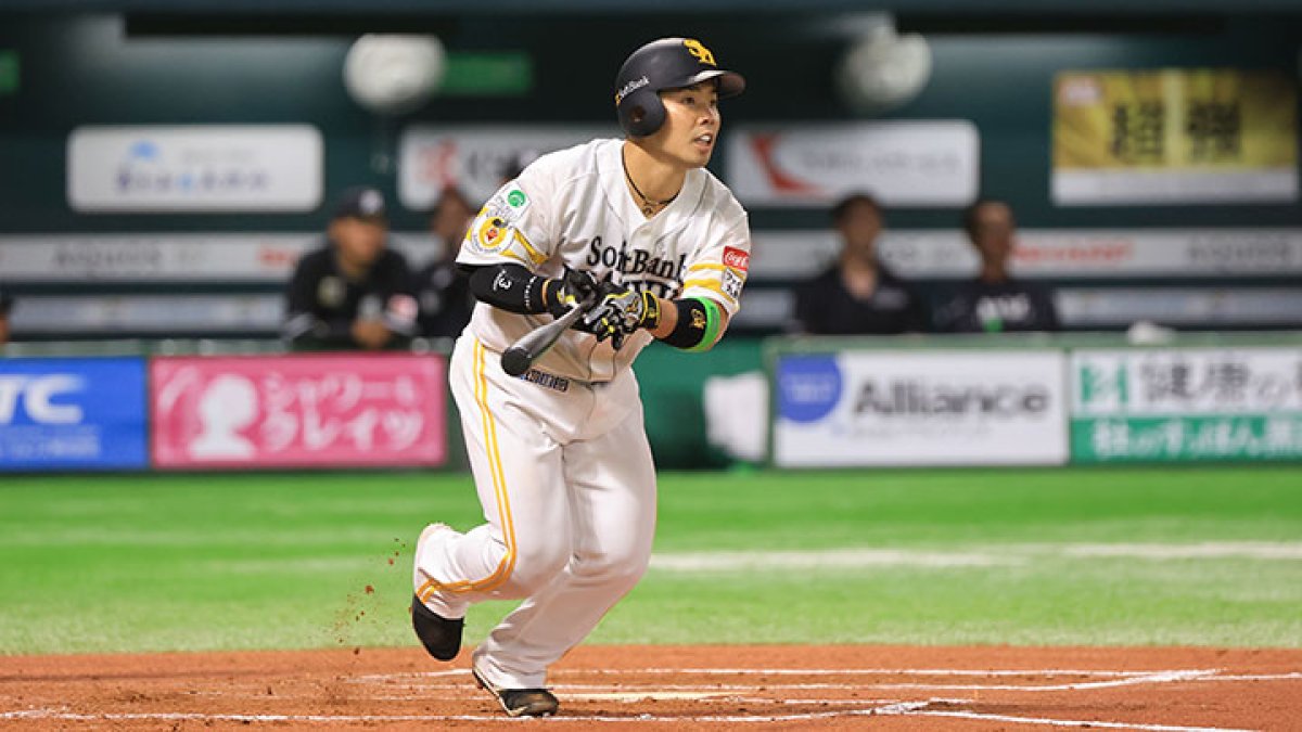 三冠王を射程圏内に捉える近藤健介。パ・リーグでは19年ぶりの快挙達成