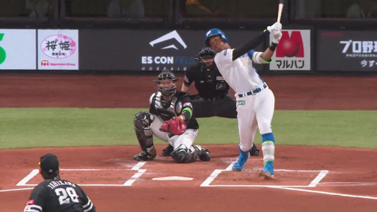 万波中正が自身初先頭打者弾！ リーグ3位タイの21号｜パ・リーグ.com
