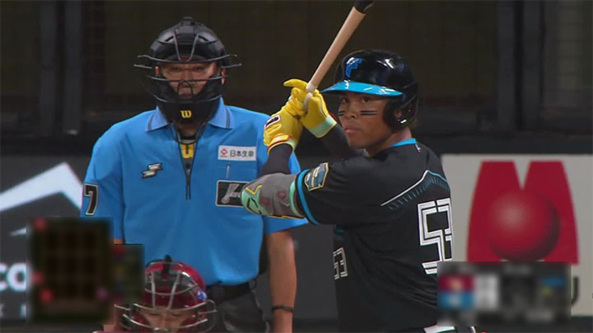 水谷瞬が自身3度目の先頭打者ホームラン！ バックスクリーン左へ特大の