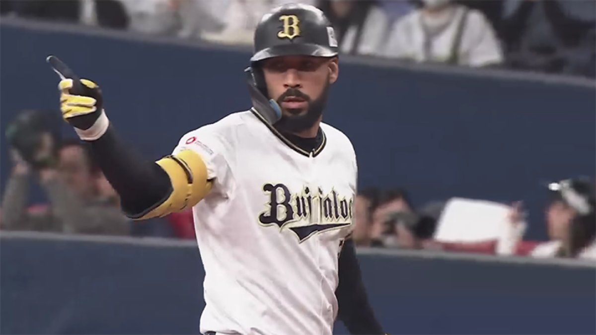 オリックスバファローズ　ゴンザレス選手　2024年夏の陣　試合着用ヘルメット オリックス・バファローズ - Wikipedia オリックスバファローズ