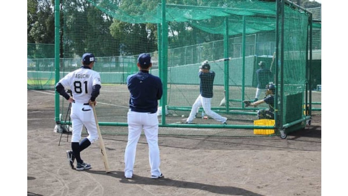 オリックス田口壮コーチが悩める大砲・T-岡田の再生に着手 「少し打撃
