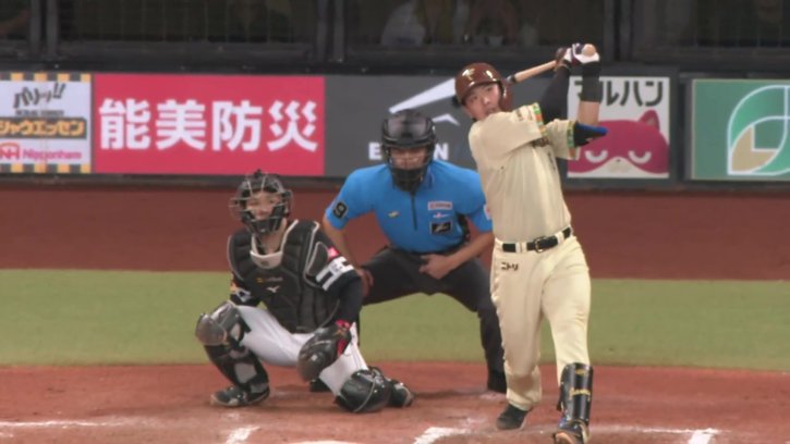 貴重な追加点!! ファイターズ・野村佑希 スタンド上段に飛び込む2ランホームラン!! 2026年7月15日 北海道日本ハムファイターズ 対 福岡ソフトバンクホークス