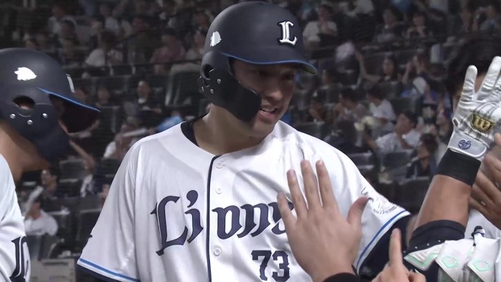 4点差をひっくり返す!! ライオンズ・林安可 センターへ犠牲フライを放ち、この回一気に逆転!! 2026年7月25日 埼玉西武ライオンズ 対 福岡ソフトバンクホークス