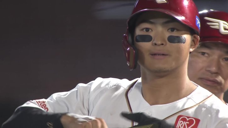 嬉しいプロ初安打!! イーグルス・阪上翔也 一二塁間を抜けるヒットを放つ!! 2026年10月1日 東北楽天ゴールデンイーグルス 対 福岡ソフトバンクホークス